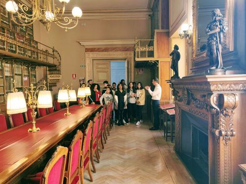 HUS · Sujetos urbanos heterogéneos: investigación sobre cuerpos en el espacio público (10)