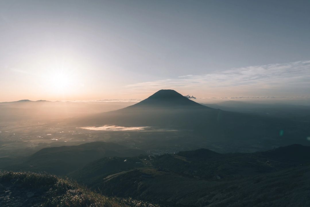 Peak at First Light