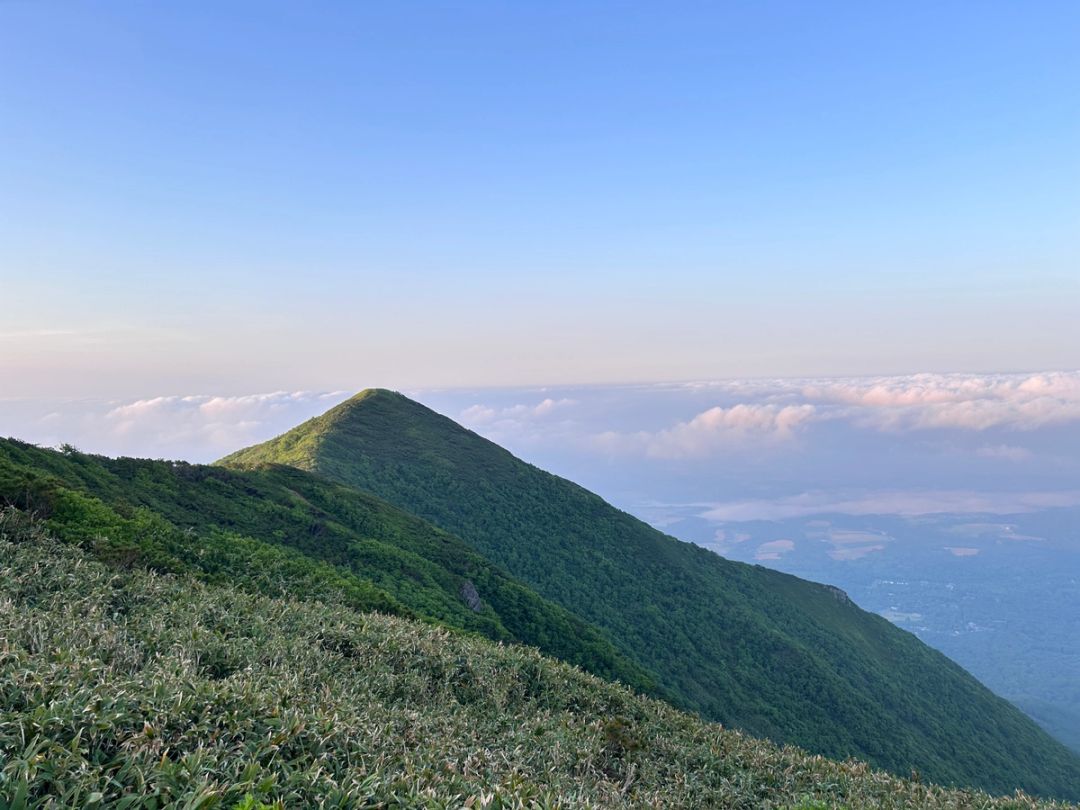 Ridge Above the Clouds