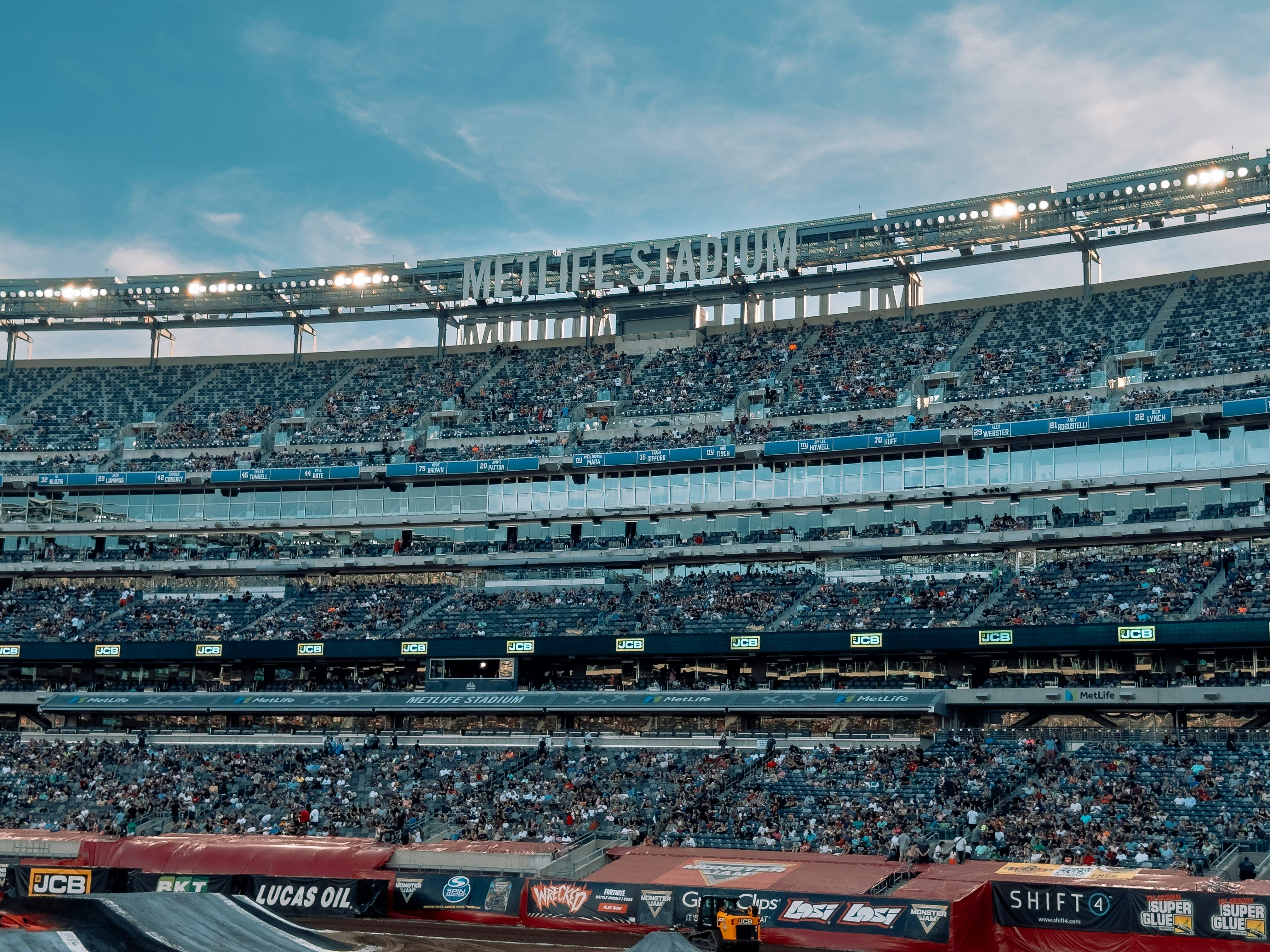 What First-Time Visitors Often Underestimate About World Cup Match Days