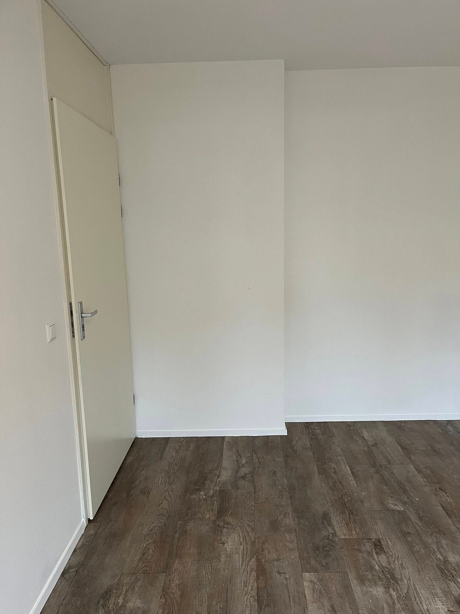 Muren, trap en schilderwerk weer strak