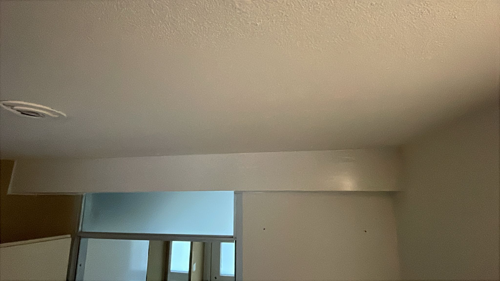 Koof op maat en laminaat gelegd