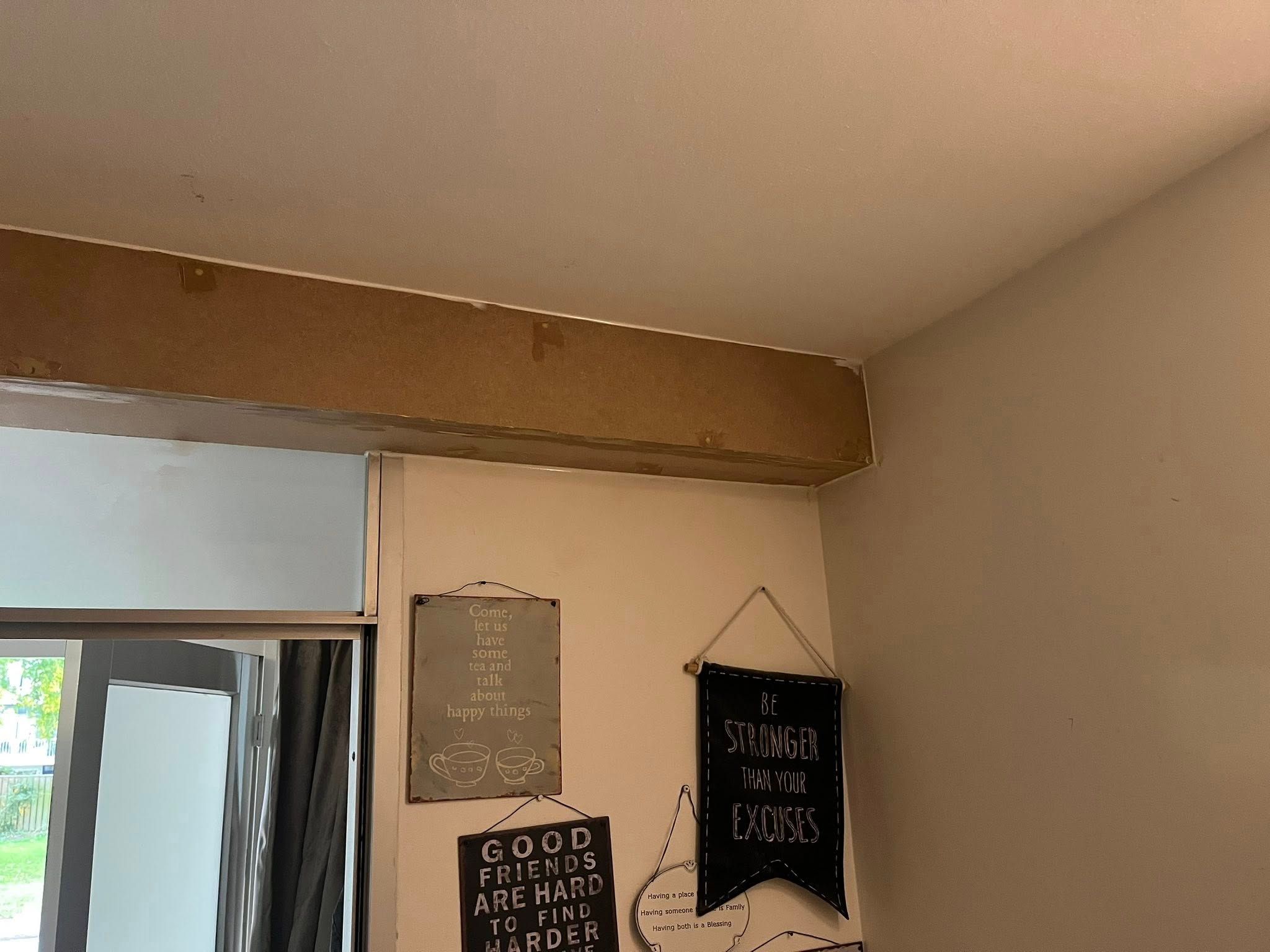 Koof op maat en laminaat gelegd