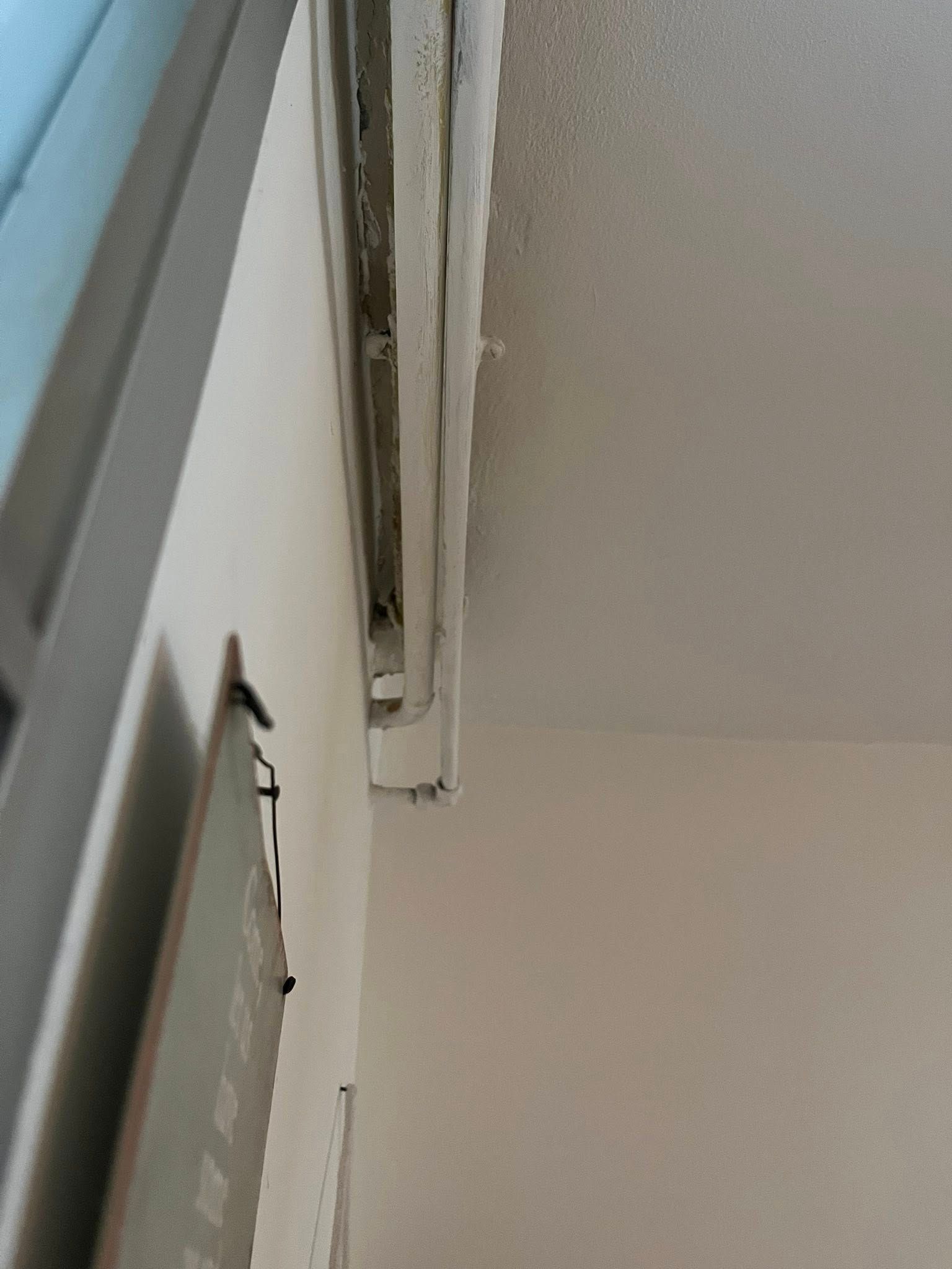 Koof op maat en laminaat gelegd