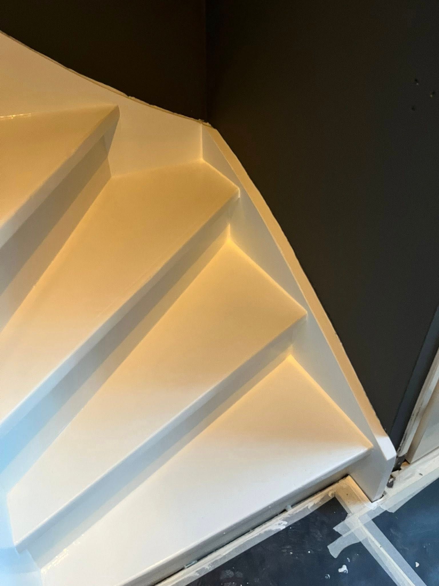 Deuren, muren en balken weer als nieuw