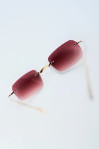 Rimless