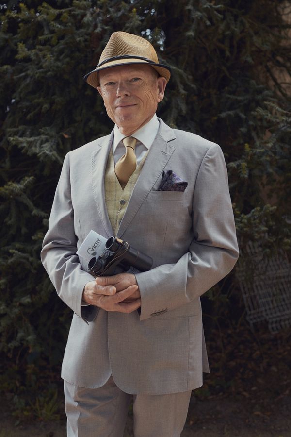 Daysinvichy, carte blanche - Portrait(S) festival for ArtPhotoProjects, shot in Vichy, France, by Anton Renborg