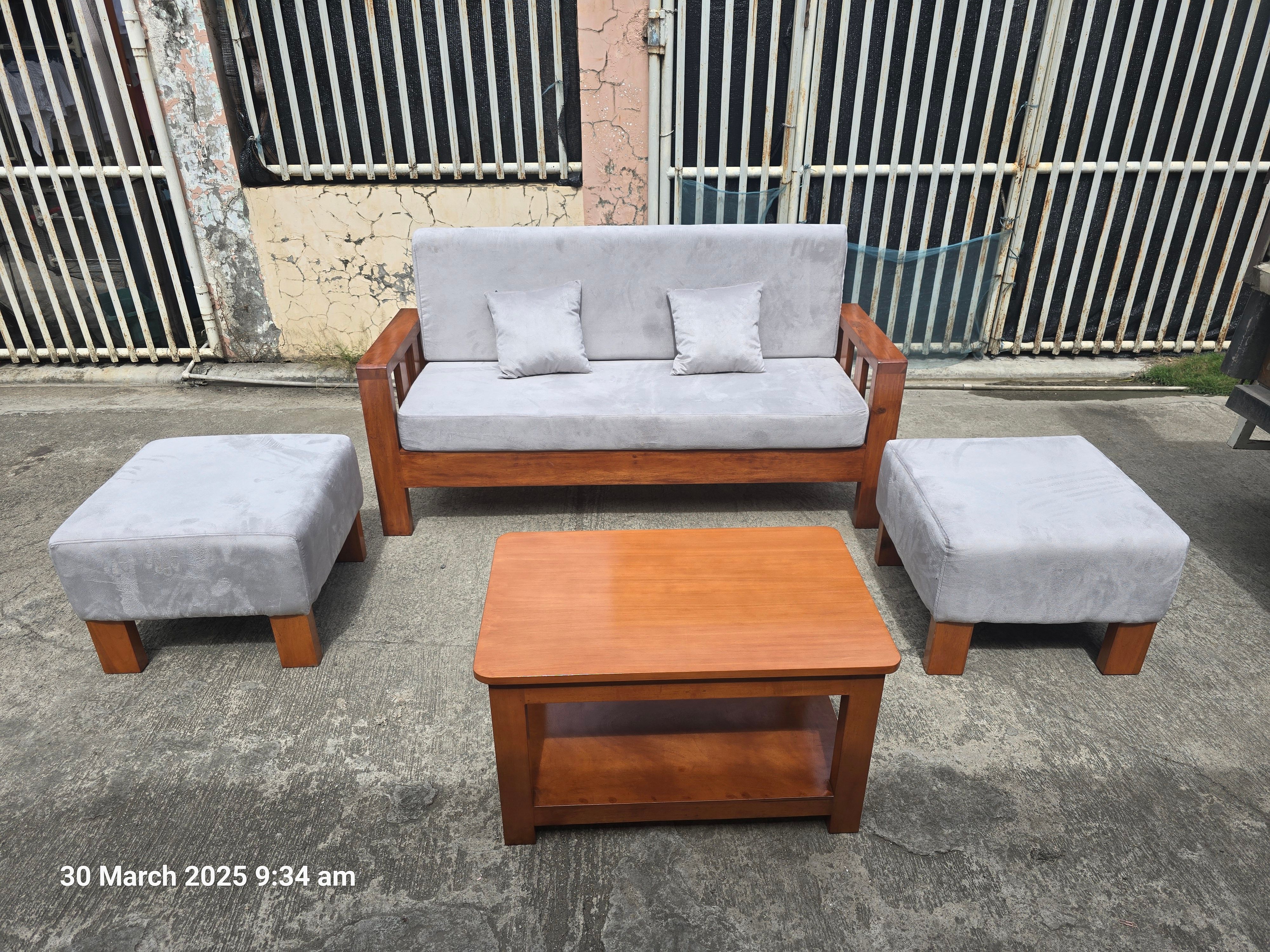 Sala set made of maple wood with white foam
