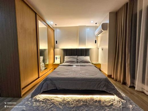 Queen Bed Ab