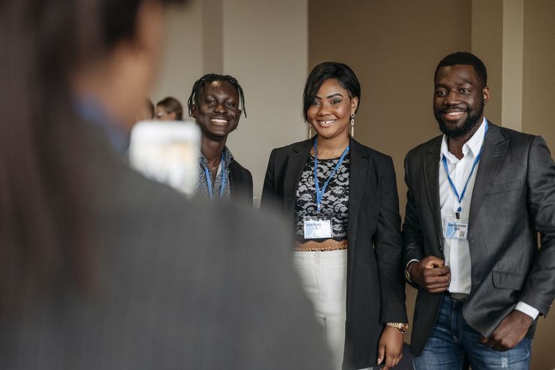How to Meet People at Events: A Practical Guide