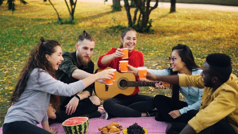 How to find like-minded people at events