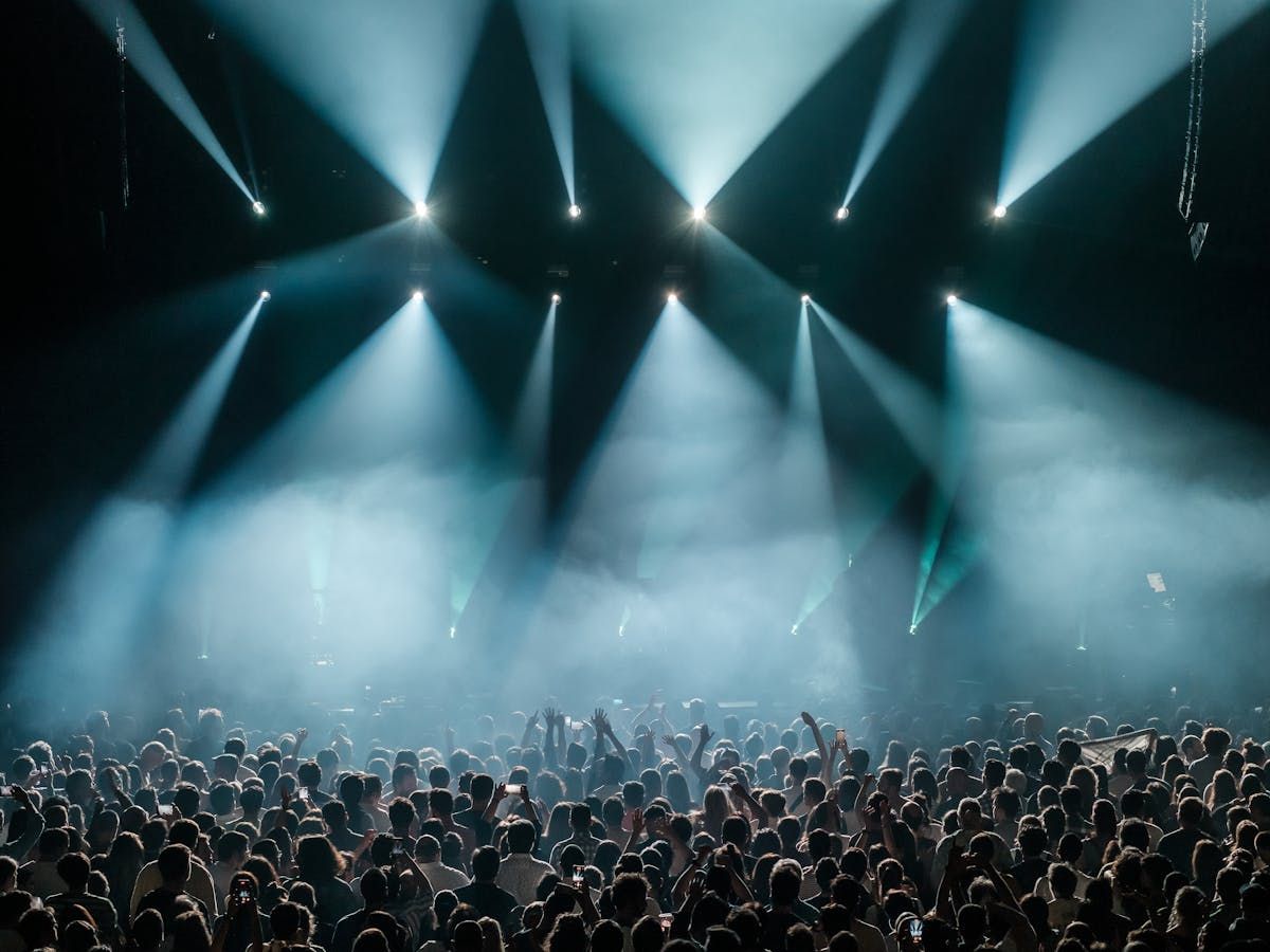 How To Make Friends At A Festival