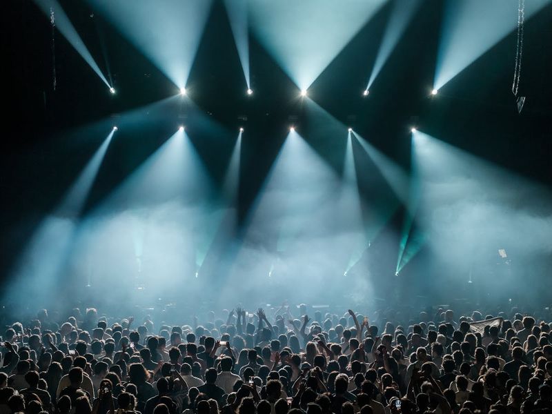 How To Make Friends At A Festival