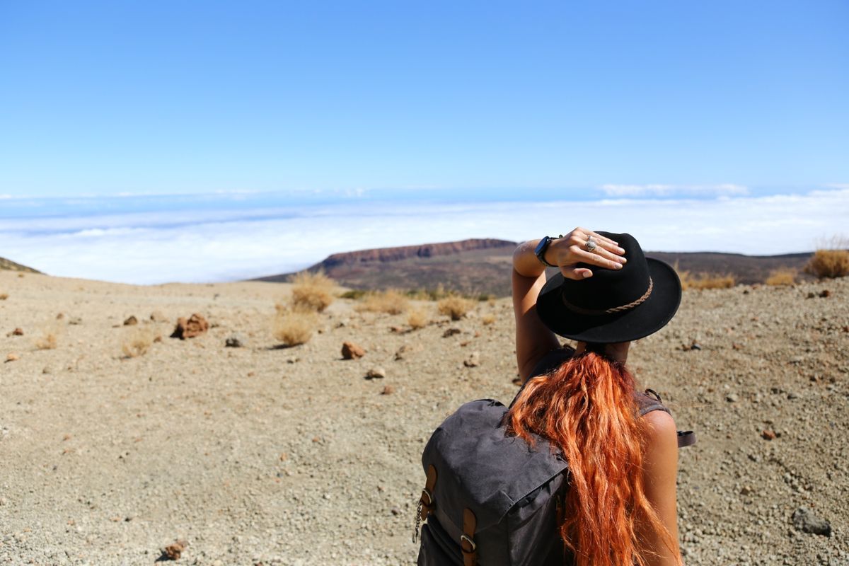 Best Apps for Solo Travellers Who Want to Meet People