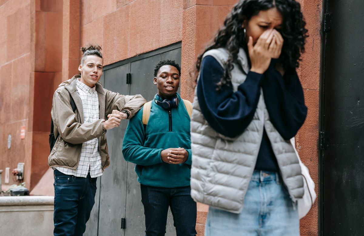 Festival Social Anxiety: How to Enjoy Live Events When Crowds Are Hard