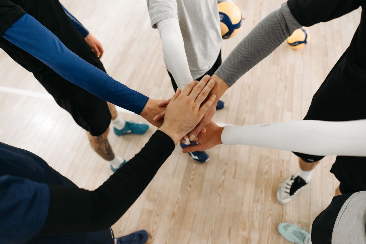 Why Joining a Club Is Still the Best Way to Make Friends as an Adult