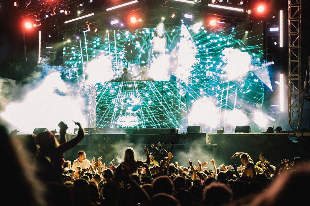 Why Music Festivals Are One of the Best Cures for Loneliness