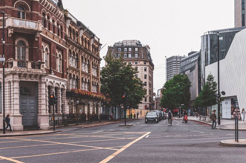 New to London: Your No-Nonsense Guide to Building a Social Life