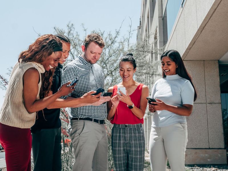 Shapr Alternatives for Professional and Social Networking