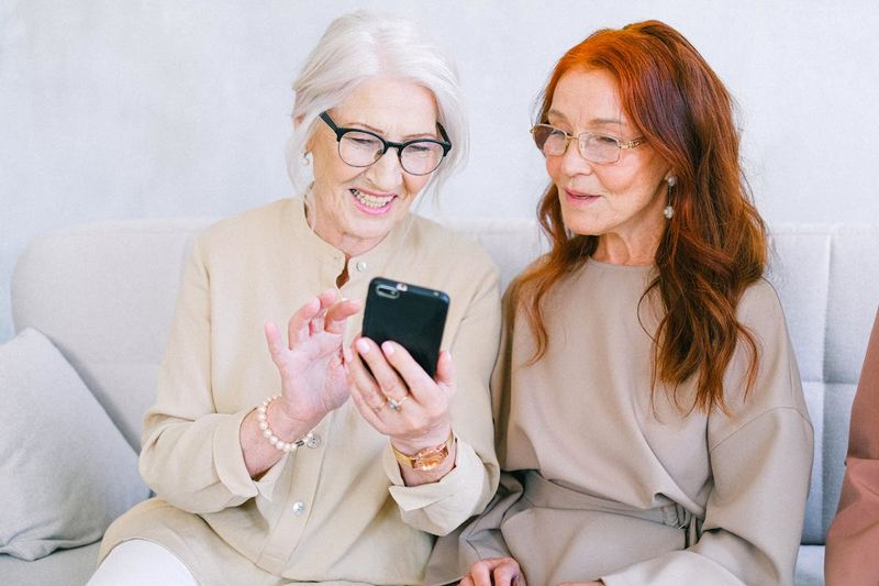 Friendship Apps for Adults: Do They Actually Work?