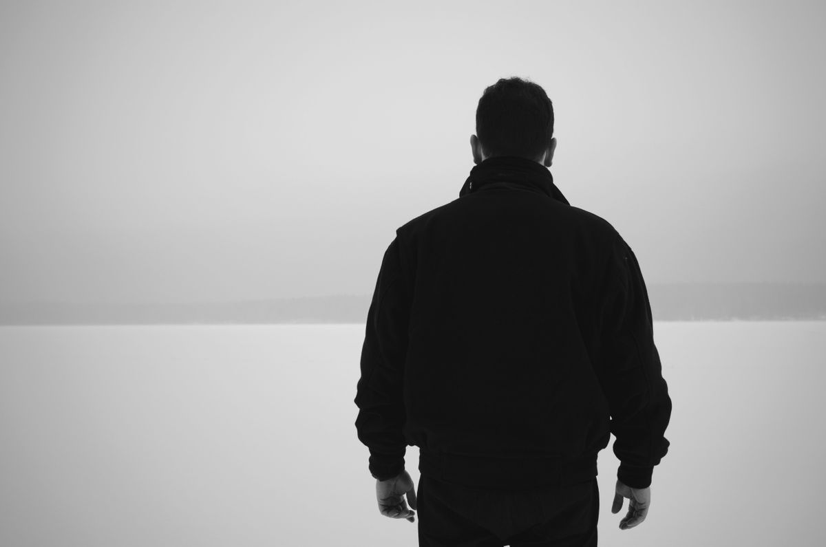 Male Loneliness Crisis 2026: Why Men Are Running Out of Close Friends