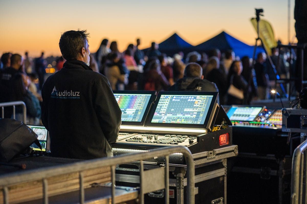 How to Run a Successful Festival: An Organizer's Playbook
