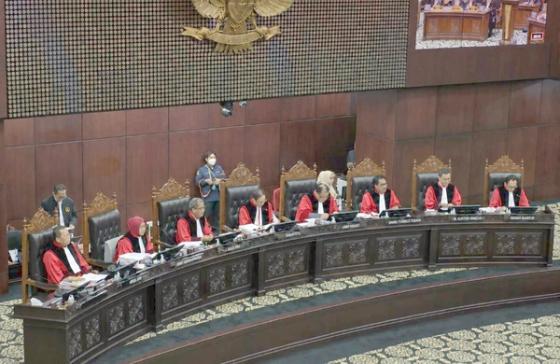 Kuota Haji Khusus 8% Digugat ke MK: Kemampuan Finansial Menentukan Kecepatan Berangkat?