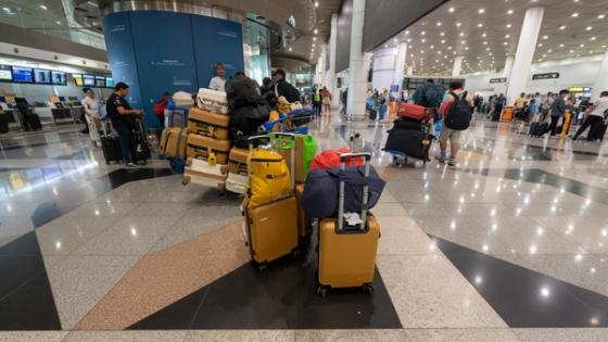 Viral: Sejumlah Jemaah Umrah Indonesia Terlantar di KLIA 1 Malaysia