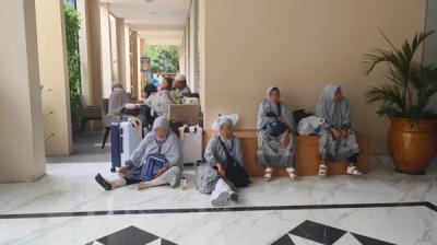 Puluhan Jemaah Umrah Asal Madina Dikabarkan Belum Berangkat Sesuai Jadwal