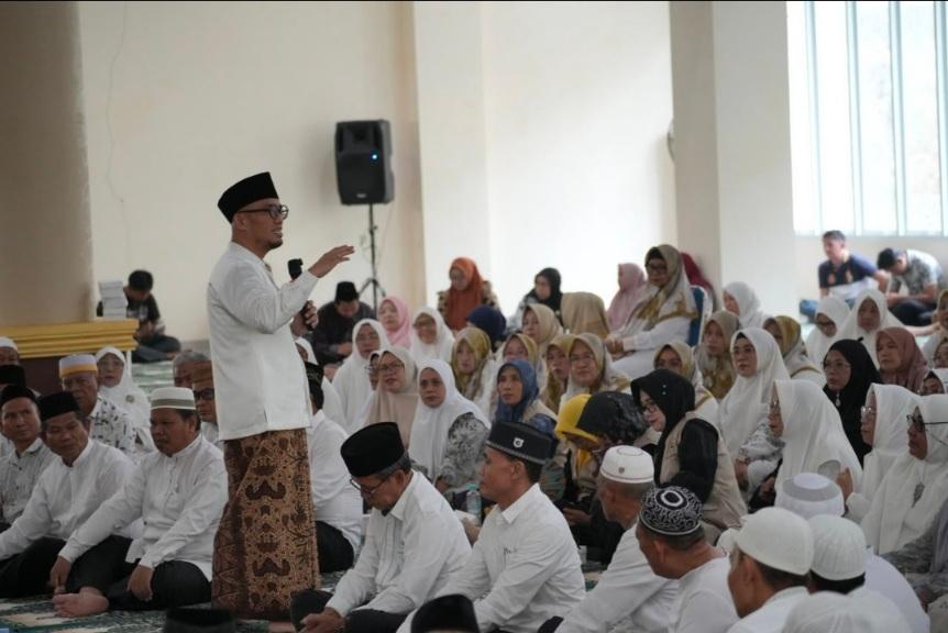 Wamenhaj Tegaskan Kembali Nonmuslim Bisa Jadi Petugas Haji