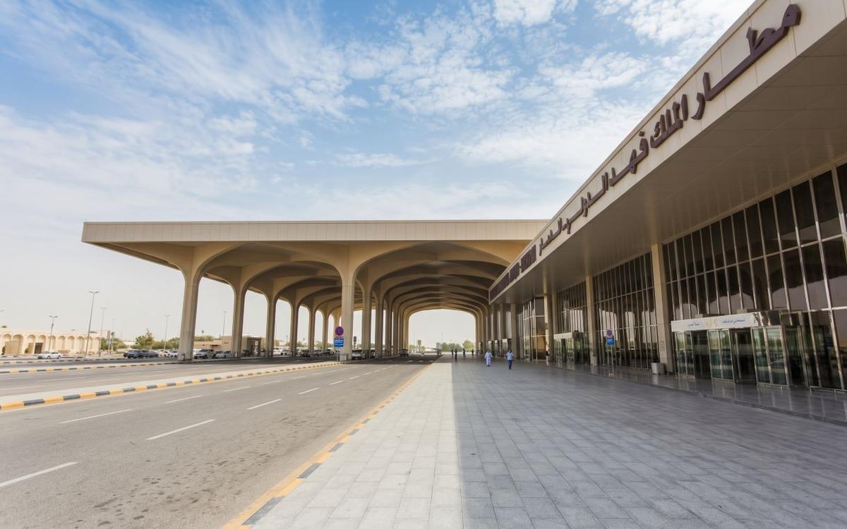 Bandara King Fahd di Dammam Jadi Sasaran Serangan, Pemeriksaan Keamanan Berlanjut