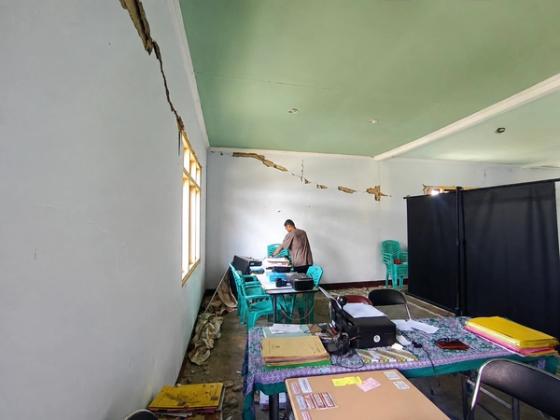 Sejumlah Kantor Kemenhaj Rusak Usai Gempa M7,7 di NTT