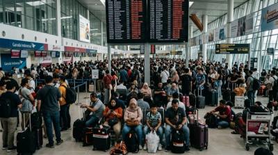 Erupsi Anak Krakatau Ganggu Jaringan Penerbangan, 8 Bandara Ditutup
