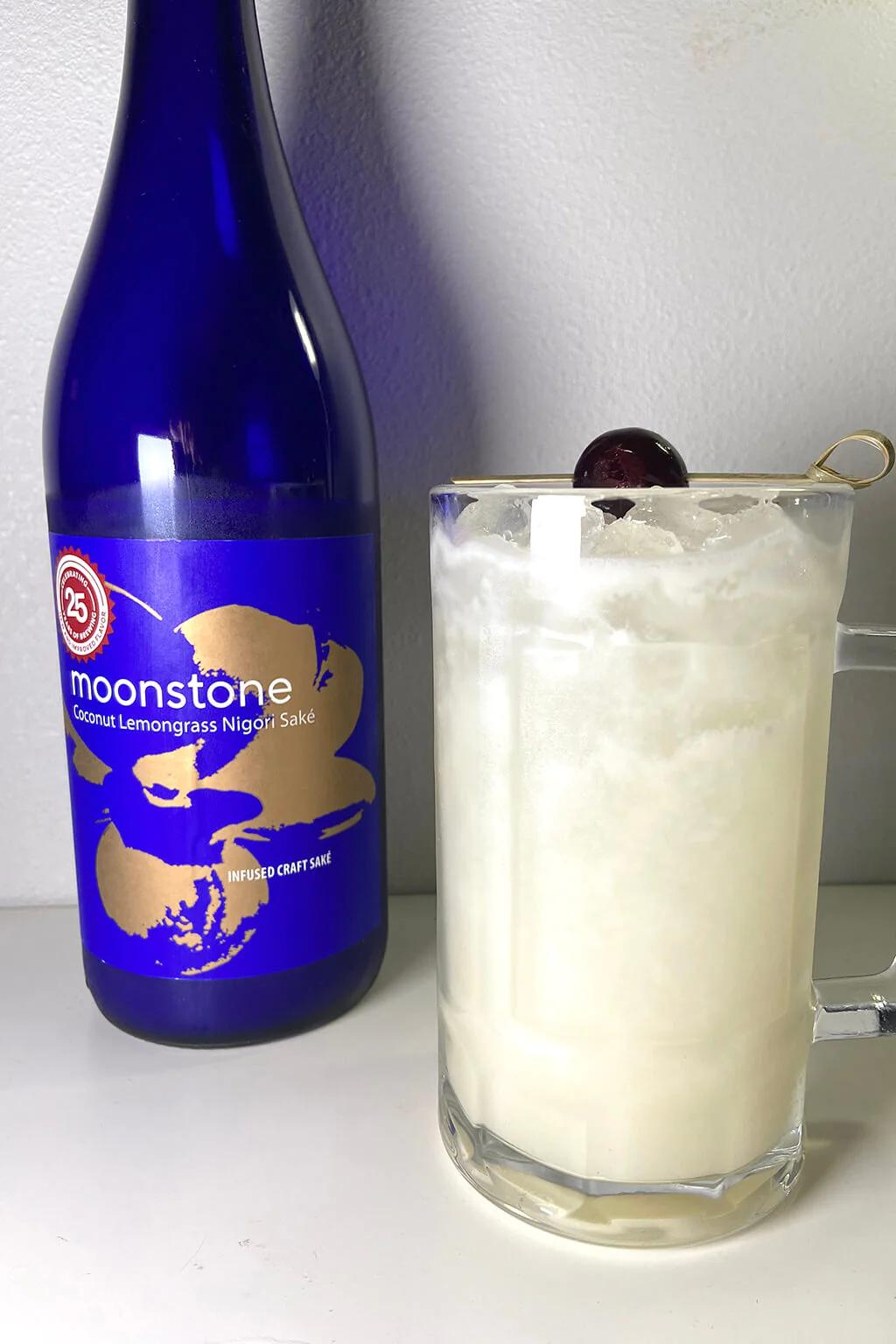 Coconut sake colada