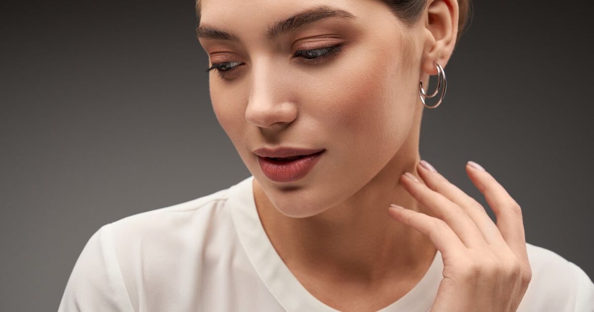 The Allure of Initial Jewelry: A Personal Touch of Elegance