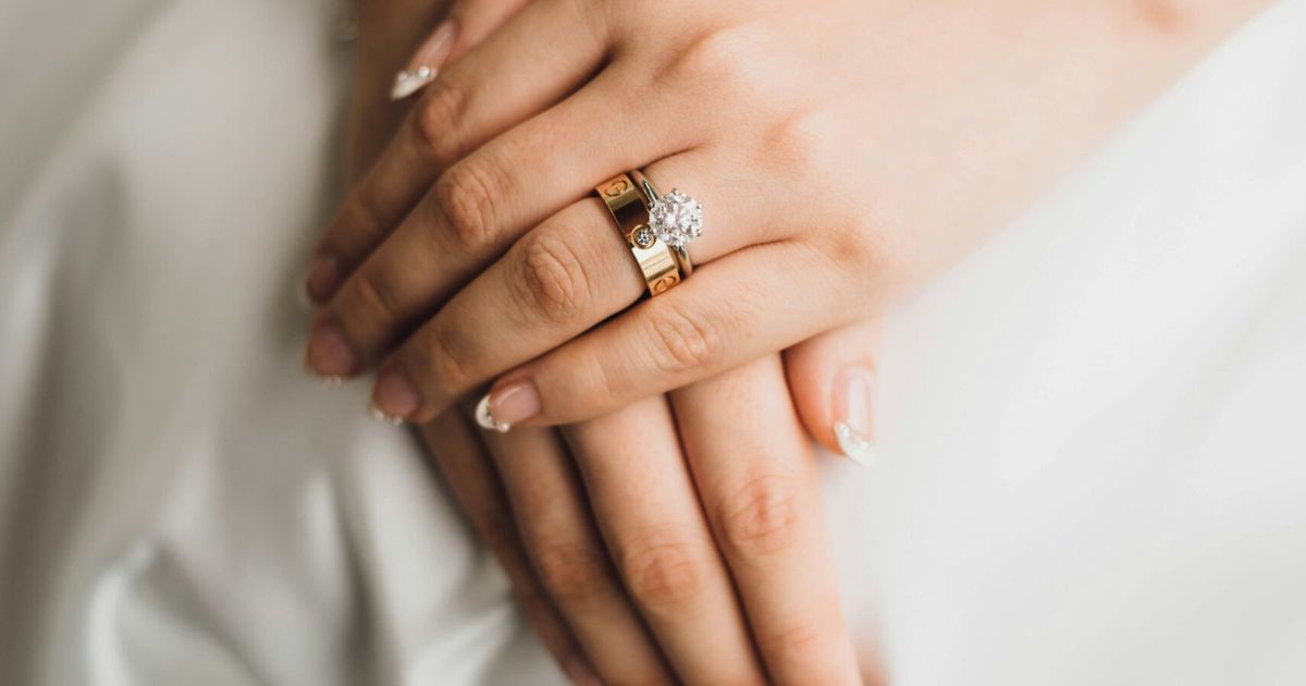 The Hidden Girdle Inscription: A Quiet Detail That Makes a Diamond Personal