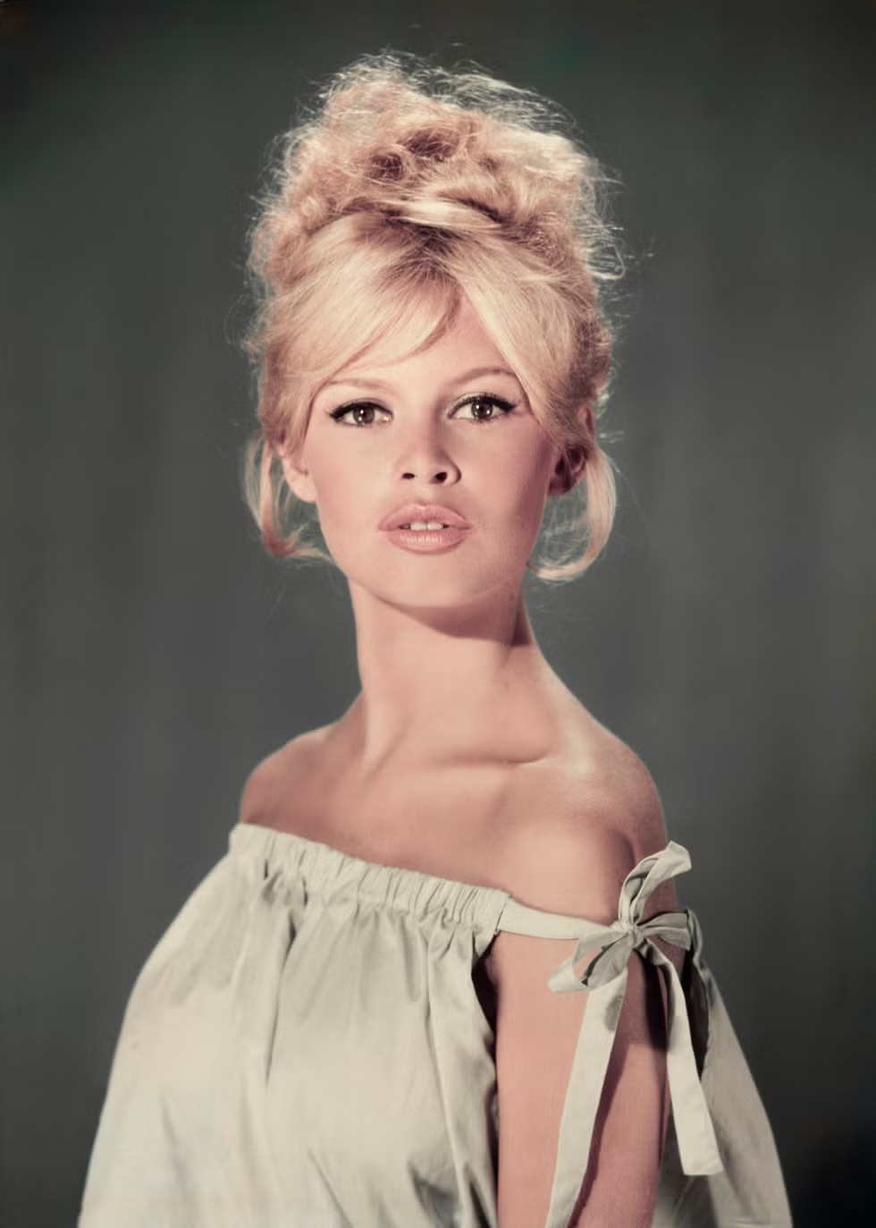 Brigitte Bardot: The Woman Who Redefined Desire-and Then Walked