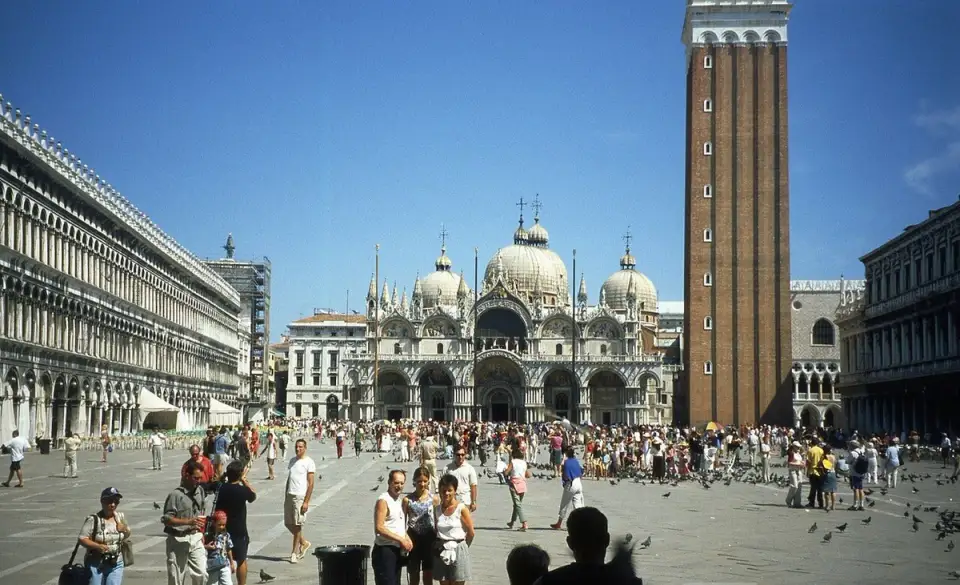 Veneția și farmecul centrului său urban