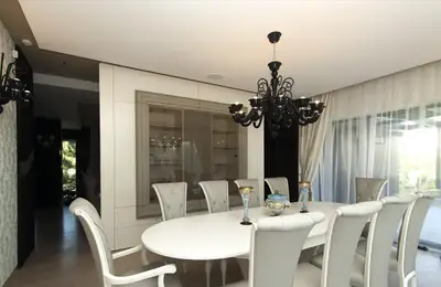 Elegance Down to the Details of a House in Voluntari
