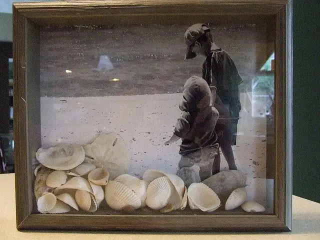 Sepia Photographs for a Vintage Decor