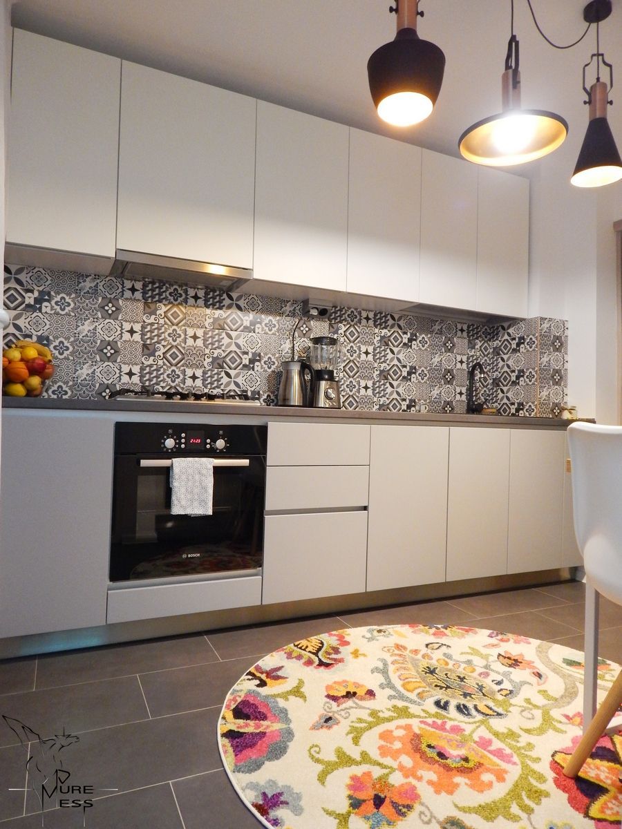 Functional and Comfortable in a 3-Bedroom Apartment in Craiova