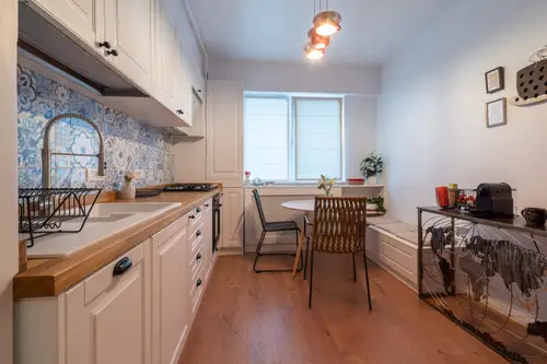 Atmosfera de vacanta Amenajare apartament de 3 camere din Bucuresti