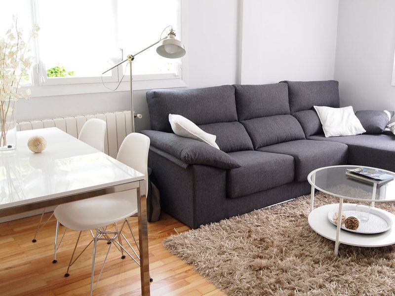 The Amazing Revitalization of an Old Apartment into a Modern and Functional One