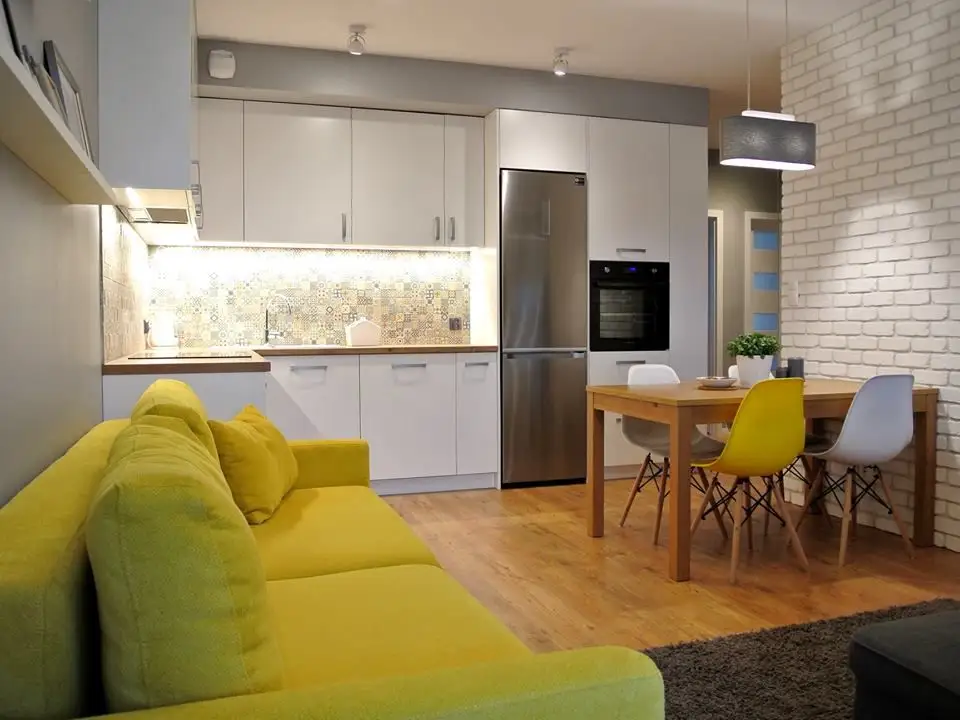 A Modern Apartment Layout for a 61 sq m Space
