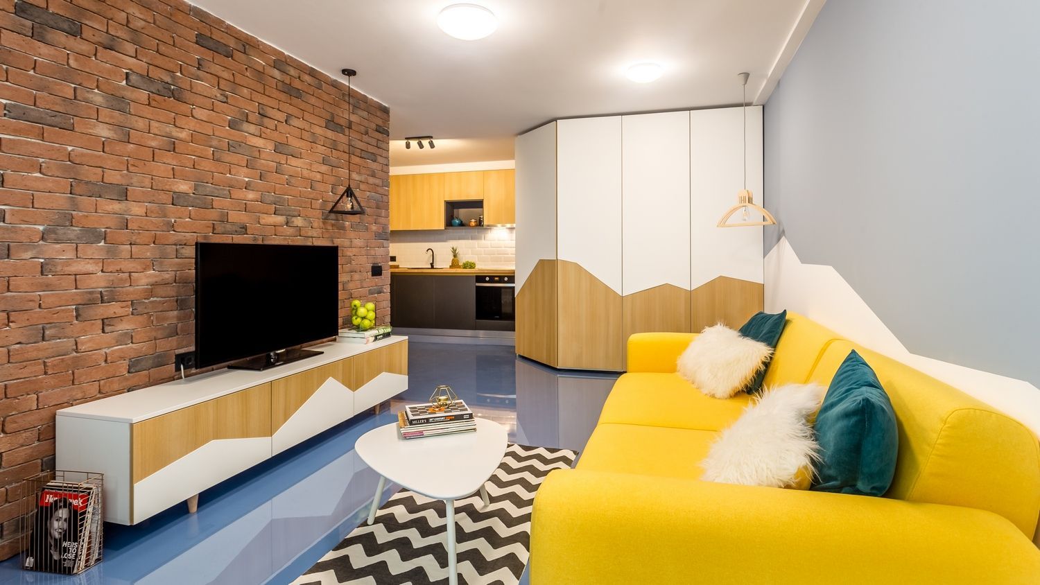 Studio Apartment in Bucharest Transformed into a Two-Bedroom Apartment