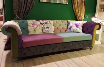 Patchwork Sofas: The Story of a Passion Born in Childhood