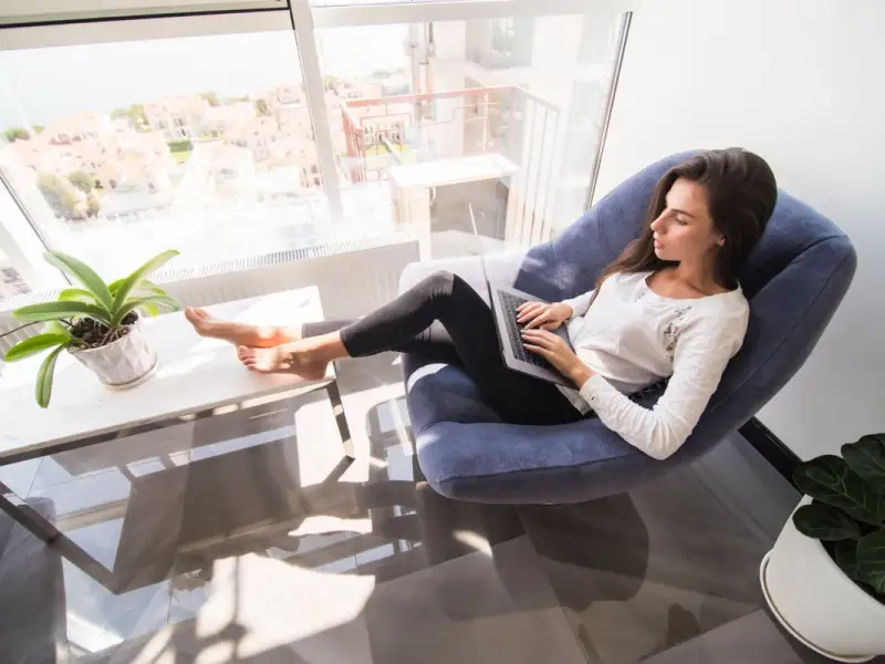 Cum să creezi un colț de relaxare perfect în apartament: idei și inspirație