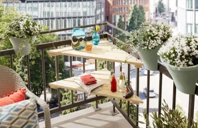 How to Build a Table for a Small Balcony