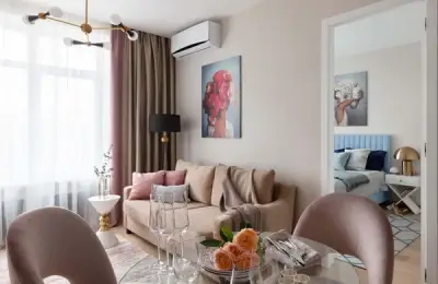 Modern & Elegant 2-Bedroom Apartment, Just 38 sqm