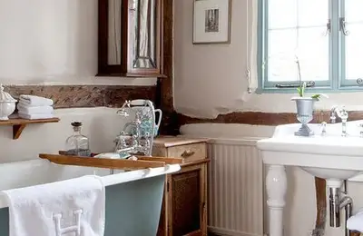 Modern Bohemians or Sophisticated Retro/Vintage Interiors?